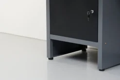 Arbeidsbord & Reoler^ Arbeidsbenk med skap/skuffer 160 x 60 x 85 cm