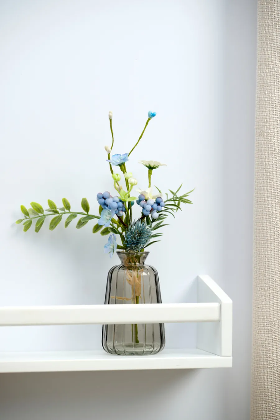 Hyller^DAY Bokhylle 57 cm – Hvit