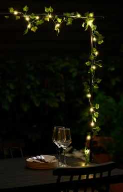 Lys & Hagedekorasjoner|Dekorativ Belysning - Utendørs^Garden Eføygirlander med 20 LED-pærer – ®