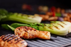 Gassgrill^Grillexpert Gassgrill med 4 brennere og sidebrennere – Svart