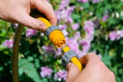 Hageslanger Og Tilbehør^Hozelock samleledd 1/2"-5/8"