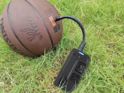 Kompressor|Biltilbehør^Autozone Kompressor akku 2000 mAh -
