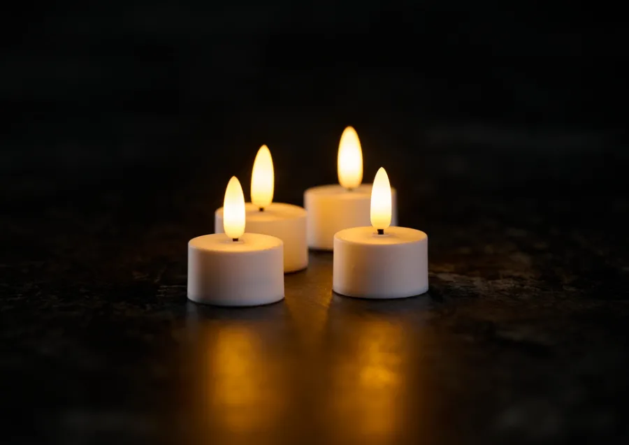 Dekorativ Belysning - Innendørs^DAY LED-telys m/3D flamme 4 stk.