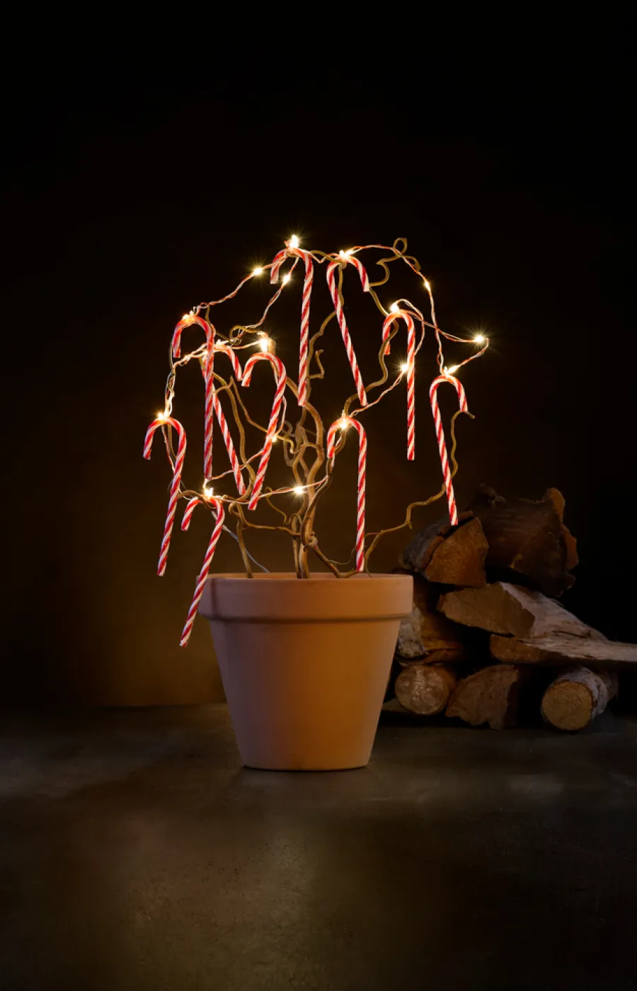 Dekorativ Belysning - Innendørs^Stemning Lyskjede med julestokker med 20 LED og timer 1,9 meter