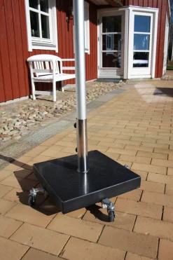 Sesongavslutning|Parasoller Og Markiser^Garden Rullevogn til parasollfot og krukker - ®