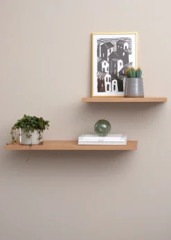 Hyller^DAY Svevehylle MDF folie 58 x 20 cm Tre