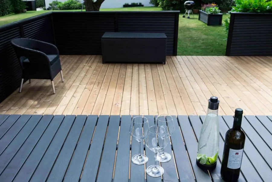 Terrassebord^ Terrassebord R3 termofuru 25 x 115 mm