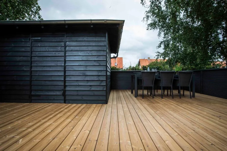 Terrassebord^ Terrassebord R3 termofuru 25 x 115 mm